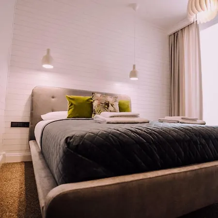 Bahnhofs Hotel Alūksne